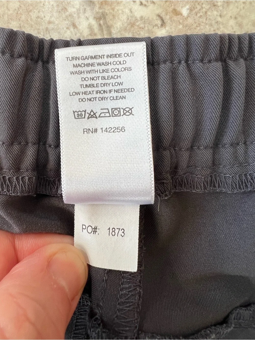 FIGS Tansen Jogger Scrub 5 Pocket Pants Charcoal Grey (PO #1873), sz Small Short